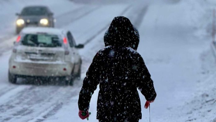 Storm Goretti Brings Chaos to Southern UK as Europe Records Deaths, Blackouts and Cancellations