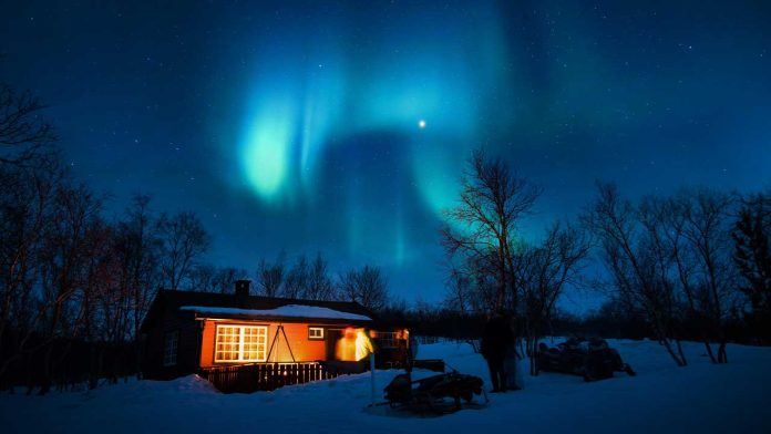 Rare Solar Storm Lights Up New Zealand Skies