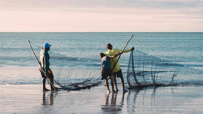 Pacific Region Strengthens Fight Against Illegal Fishing Through Technology, Training and Cross-Border Action