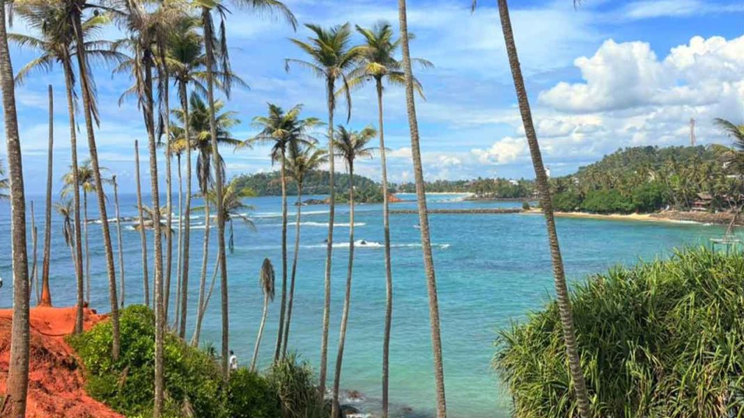 Wi-Fi, Waves & Work-Life Bliss: The Digital Nomad Guide to Mirissa, Sri Lanka