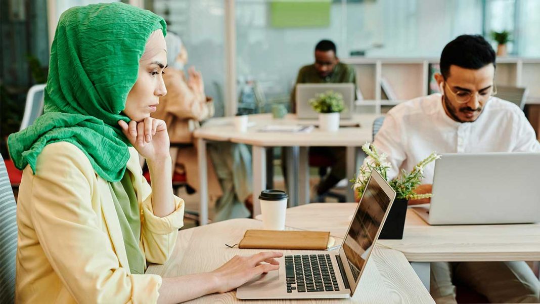 700 million Women Remain Unbanked Globally Despite Gains in Financial Inclusion, World Bank Finds 700 million Women Remain Unbanked Globally Despite Gains in Financial Inclusion, World Bank Finds