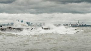 Storm Goretti Brings Chaos to Southern UK as Europe Records Deaths, Blackouts and Cancellations
