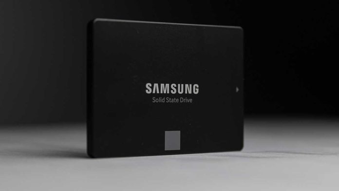 Big Brains, Small Package: Samsung’s Lightweight AI Model Challenges LLM Titans