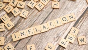 British Inflation Hits One-Year Low at 3% as Markets Price in BoE Easing