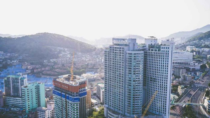 A K-Shaped Future for Bengaluru Housing? AI, Dollars and a Market at a Crossroads