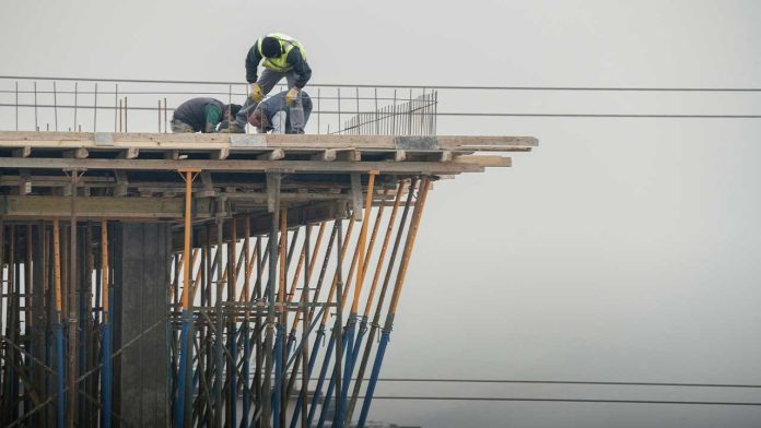 Singapore Tests First On-Site Structural 3D Concrete Printing — A Construction Milestone