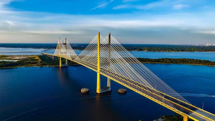 Trump Makes Surprise Threat Involving US-Canada Bridge