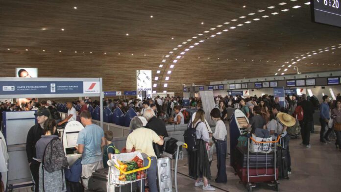 Golden Escape: Global Unrest Fuels Rush for UAE Residency