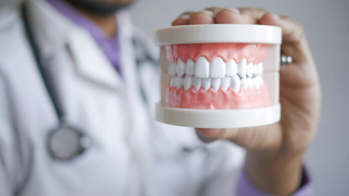 Want Whiter Teeth Without Damage? A New Study Reveals How