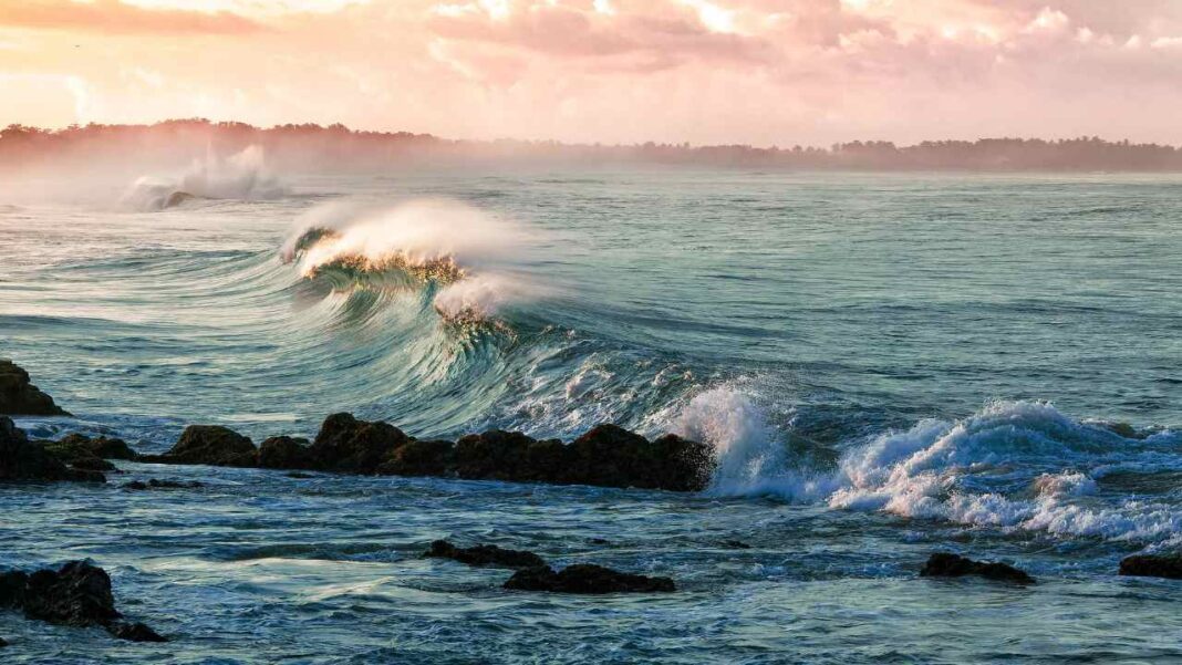 Key Atlantic Current Faces Possible Collapse, Threatening Global Climate Stability Key Atlantic Current Faces Possible Collapse, Threatening Global Climate Stability