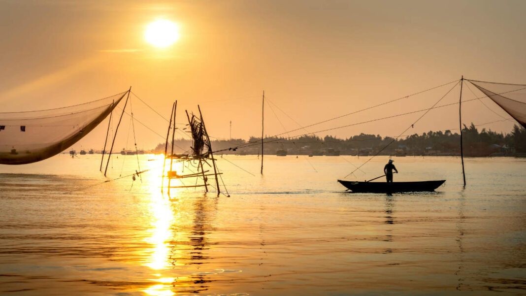 Lake Chad Air Raid Fallout: Fishermen Feared Dead Amid Military Hunt for Boko Haram Fighters Lake Chad Air Raid Fallout: Fishermen Feared Dead Amid Military Hunt for Boko Haram Fighters