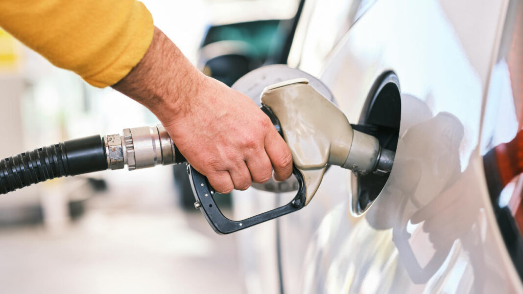 Oil Prices Surge Above $100 as Trump Rejects Iran’s Peace Response Oil Prices Surge Above $100 as Trump Rejects Iran’s Peace Response