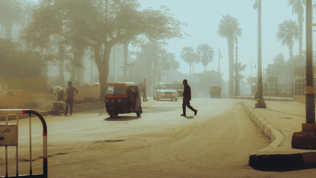 Dust by Day, Mist by Night: UAE Braces for a Week of 47°C Heat, Strong Winds and Rough Seas Dust by Day, Mist by Night: UAE Braces for a Week of 47°C Heat, Strong Winds and Rough Seas