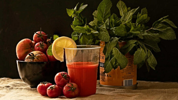 Could Tomato-Soy Juice Help Reduce Inflammation in Adults with Obesity?