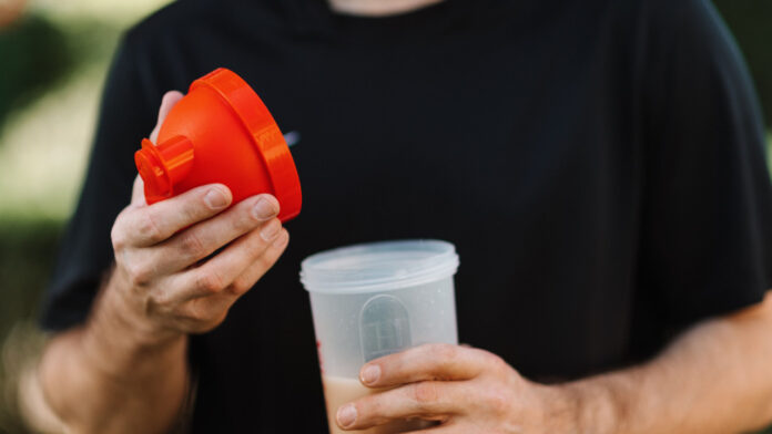 Popular Creatine Supplement Linked to Slower Tumour Growth