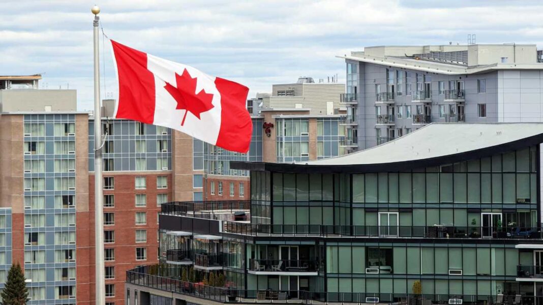 Why Canada’s Major Banks Are Thriving Despite a Slumping Housing Market