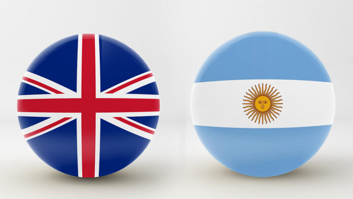 Argentina Defeat England 2-1 in Dramatic World Cup Semi-Final Comeback to Reach Final Against Spain