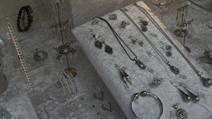 Ancient Omani Silver Unveils Its Secrets in Belarus