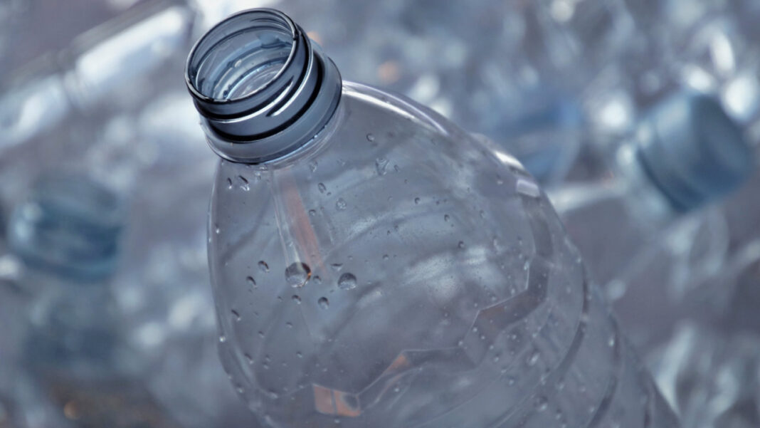 Could Mixed Plastic Waste Become a Source of Clean Hydrogen Energy? New Research Offers an Answer Could Mixed Plastic Waste Become a Source of Clean Hydrogen Energy? New Research Offers an Answer