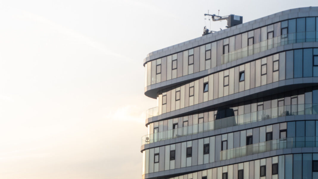 Asia Square Tower 2’s $1.9 Billion Sale Signals a New Era for Singapore’s Commercial Real Estate Asia Square Tower 2’s $1.9 Billion Sale Signals a New Era for Singapore’s Commercial Real Estate