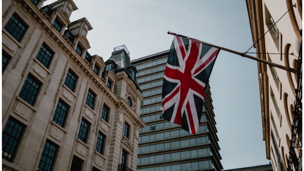 Is the UK Economy Recovering? Services Sector Expansion Reaches Highest Level in Six Months Is the UK Economy Recovering? Services Sector Expansion Reaches Highest Level in Six Months