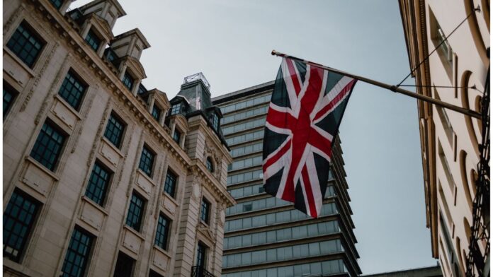 Is the UK Economy Recovering? Services Sector Expansion Reaches Highest Level in Six Months