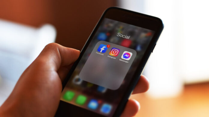 Australians Could Soon Get an ‘Off Switch’ for Social Media Algorithms