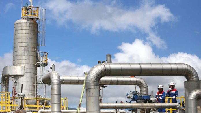 Uganda Opens Investment Market to Dangote Refinery IPO as African Capital Links Expand