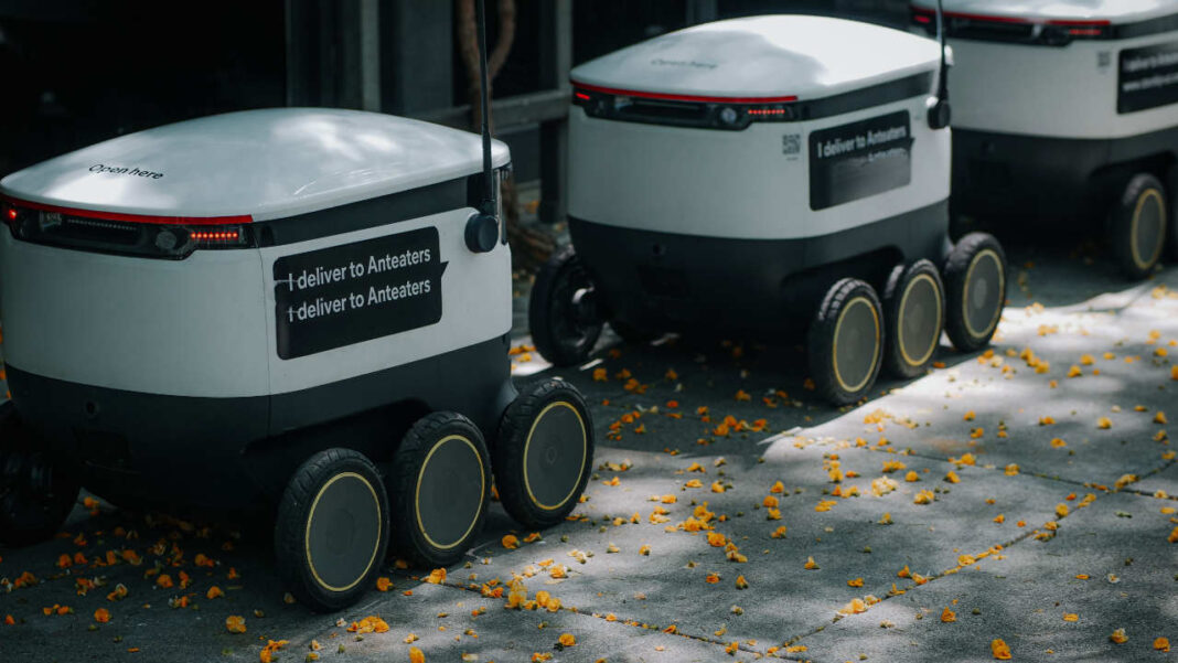 Singapore to Spearhead Service Robotics for Urban Labour Needs and Future Workforce Models Singapore to Spearhead Service Robotics for Urban Labour Needs and Future Workforce Models